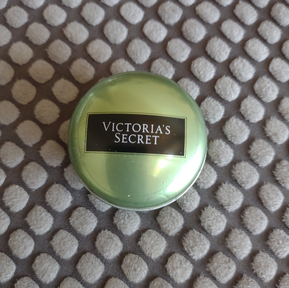 Victoria's Secret Makeup Victorias Secret Flavored Lip Balm Juicy Melon Sealed Discontinued